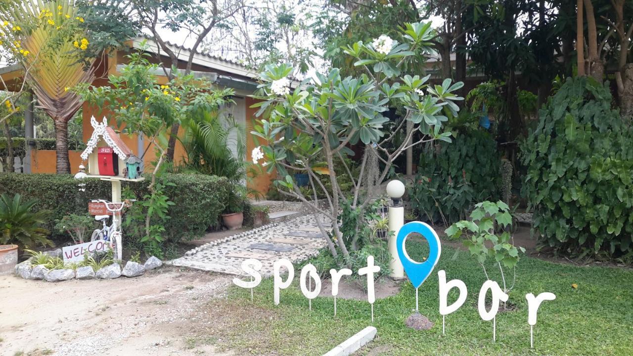 Sports Bar & Resort Пакчонг Экстерьер фото